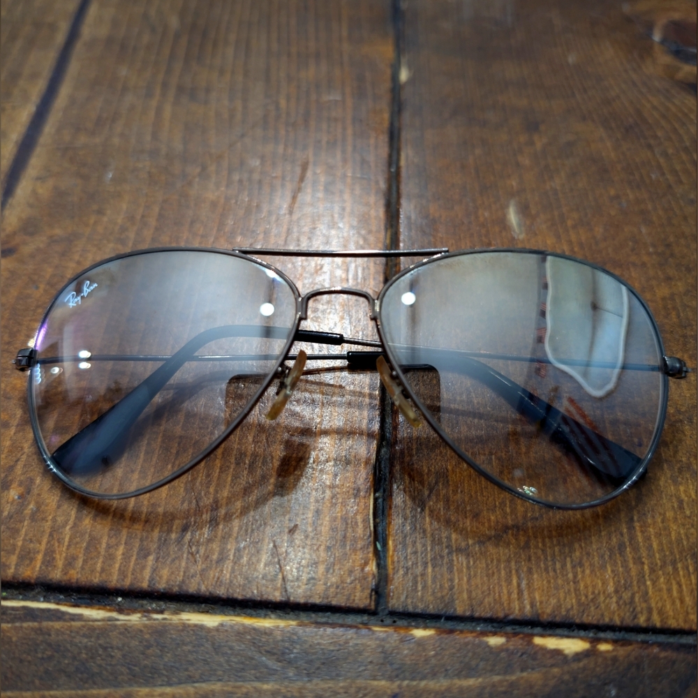 Vintage B&L Ray Ban RB3025 Aviator Sunglasses Made in Italy